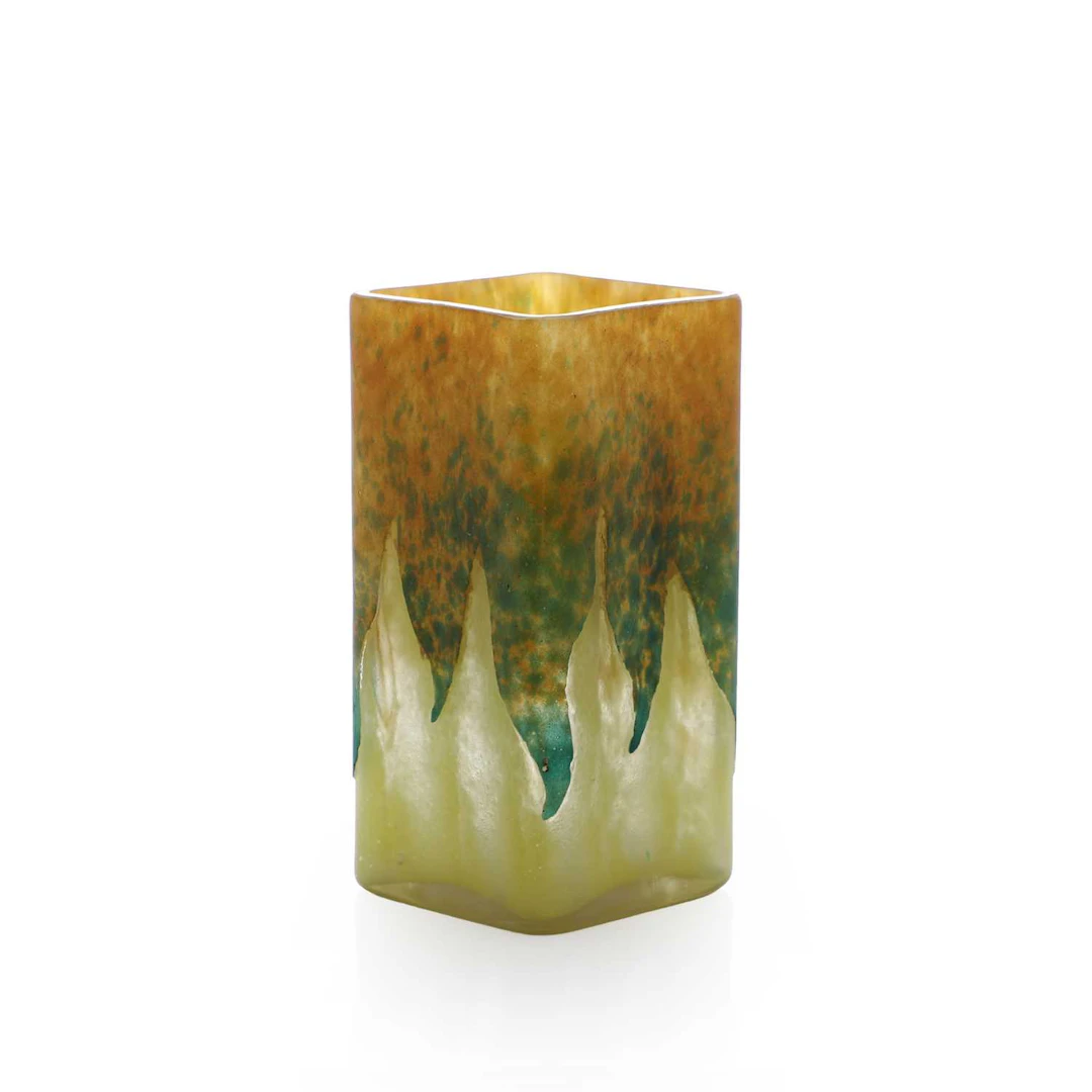 Attributed to Schneider a glass vase, circa 1920, French