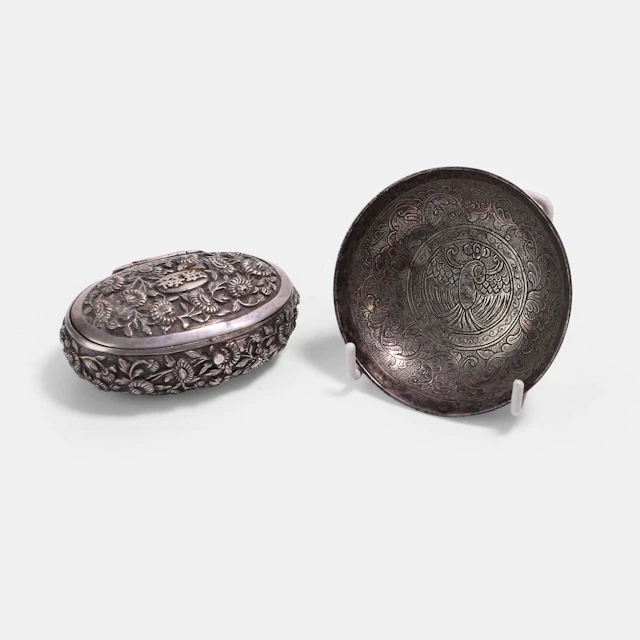 Two Chinese silver items Qing dynasty (1644-1911)