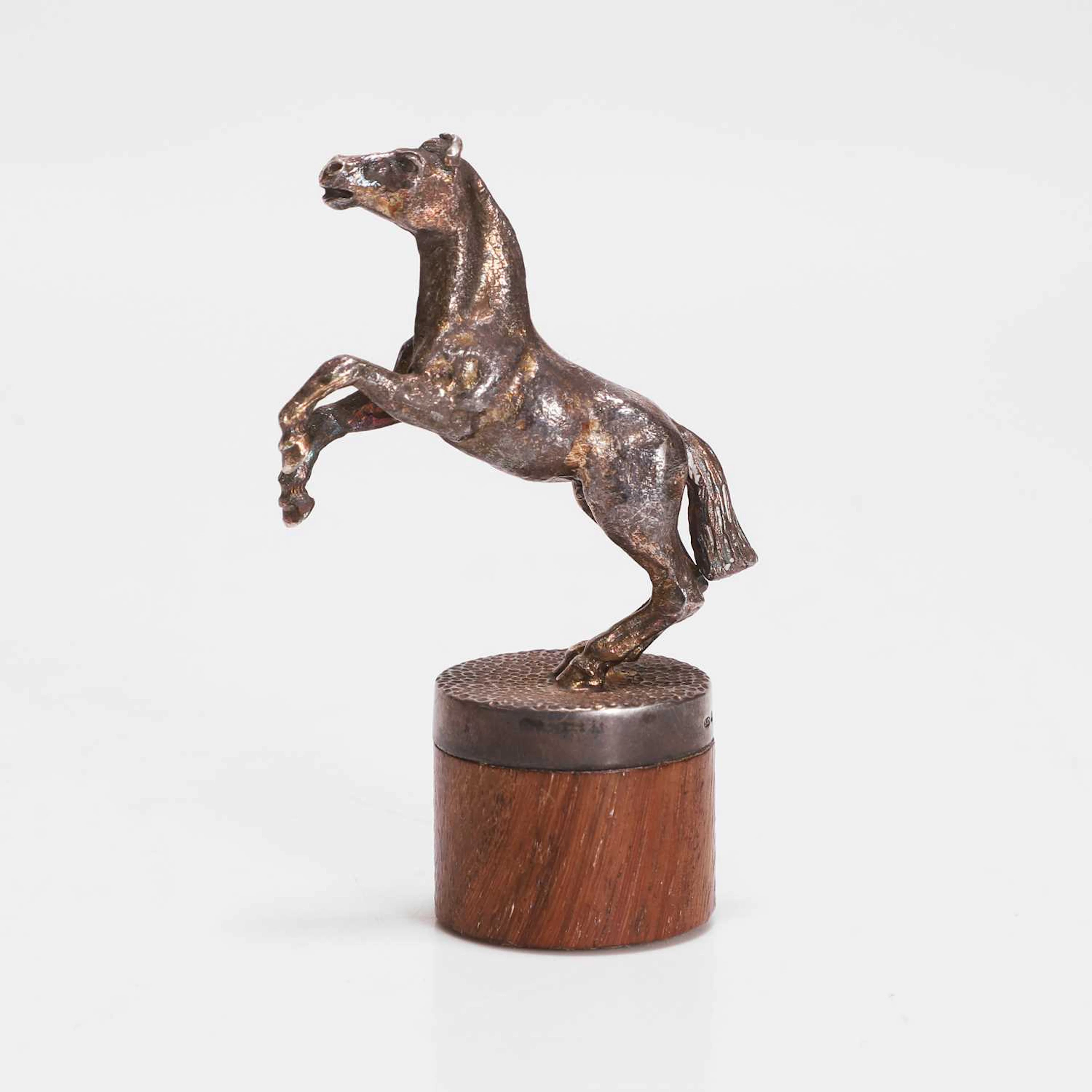 ▲ Stuart Devlin (Australian-British, 1931-2018) a silver-gilt miniature