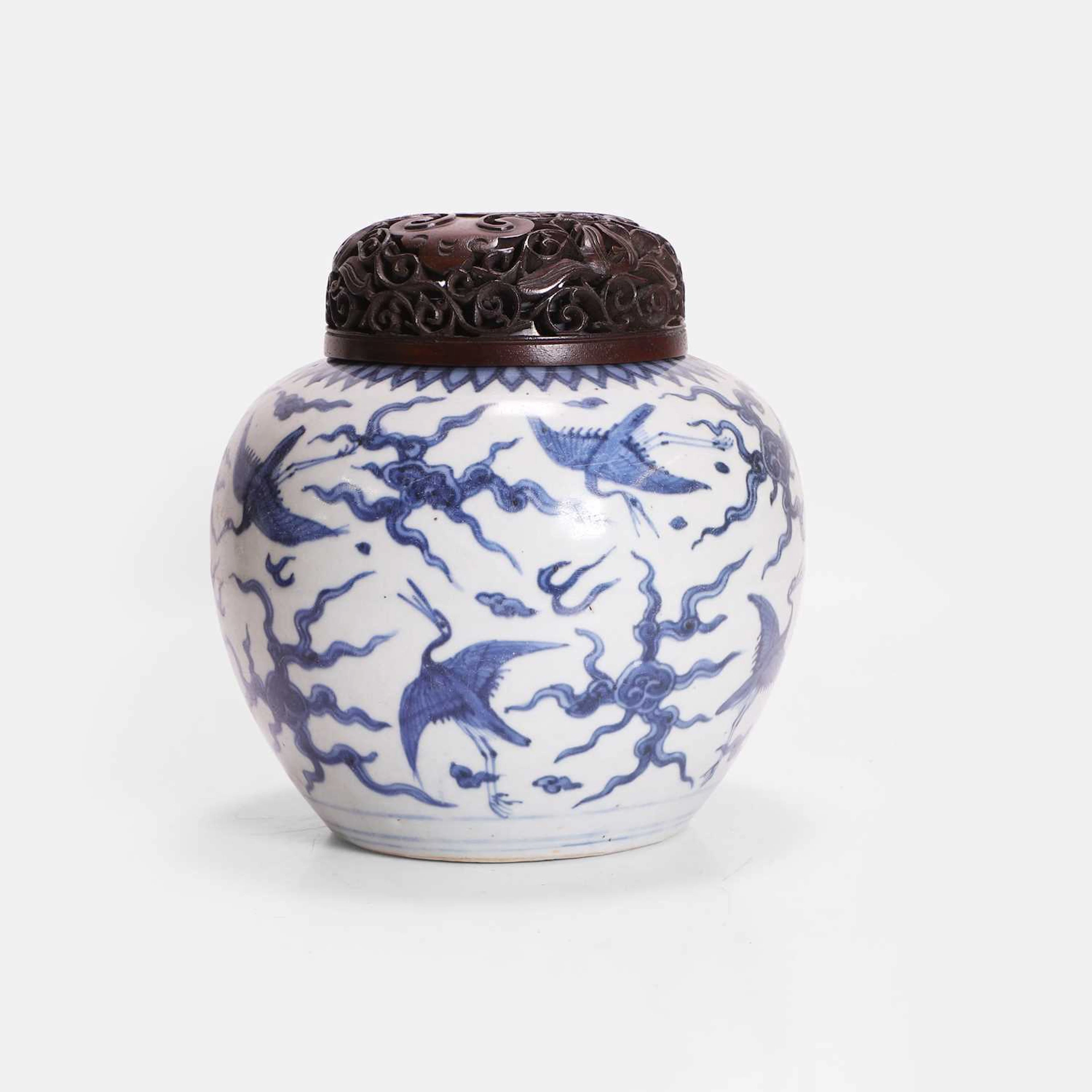 A Chinese blue and white jar Wanli (1573-1620)
