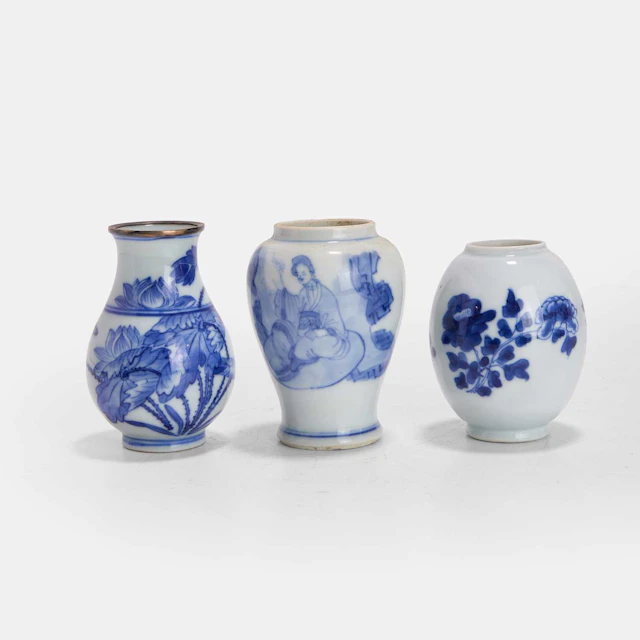 Three Chinese blue and white miniature vases Qing dynasty (1644-1911)