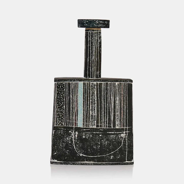 ▲ Sarah Jenkins (British, contemporary) a sgraffito stoneware bottle