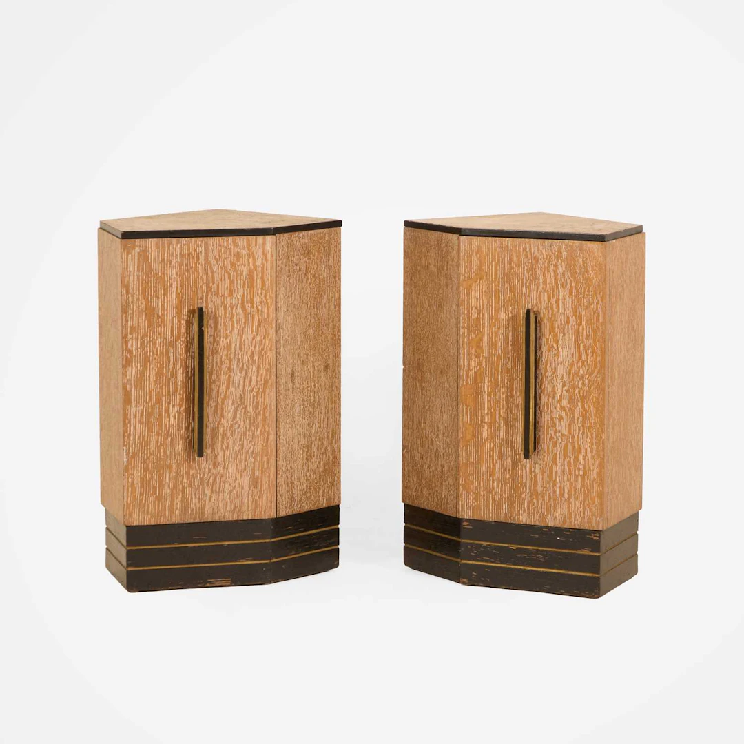 Manner of Heal's a pair of Art Deco limed oak cabinets