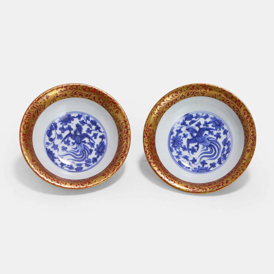 A pair of Japanese kinrande bowls 17th century or later