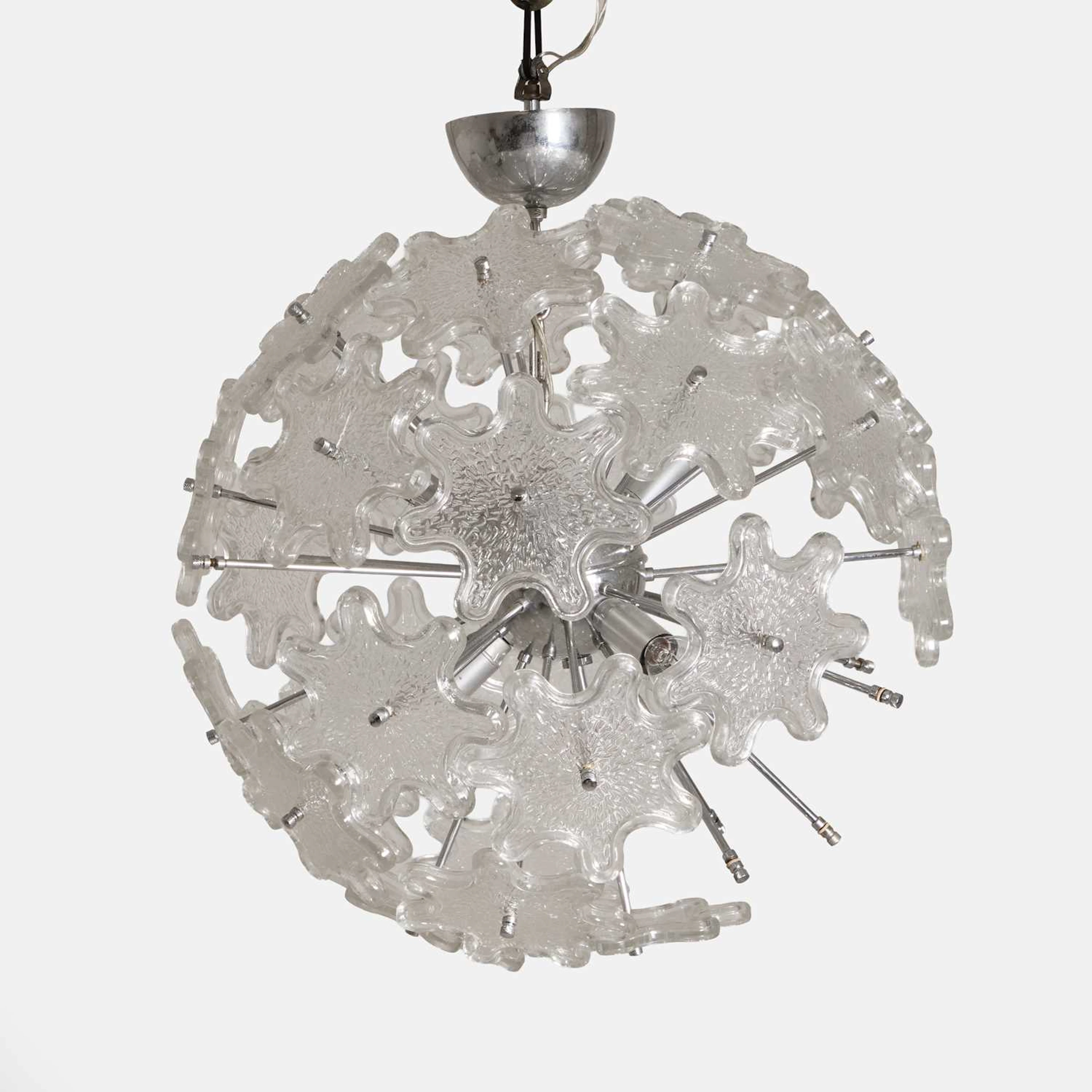 Attributed to Paolo Venini for VeArt a chandelier