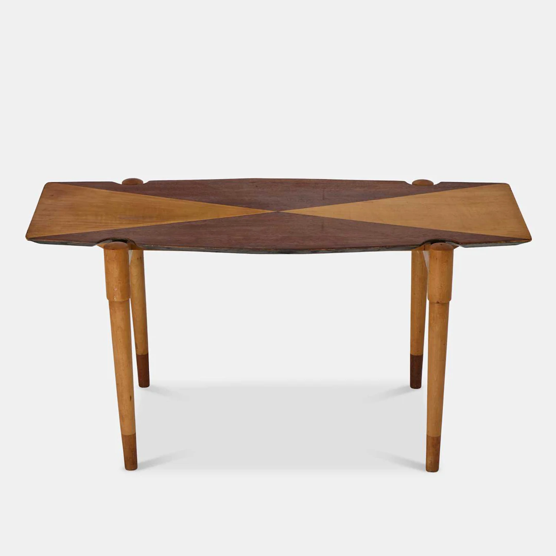 American a coffee table