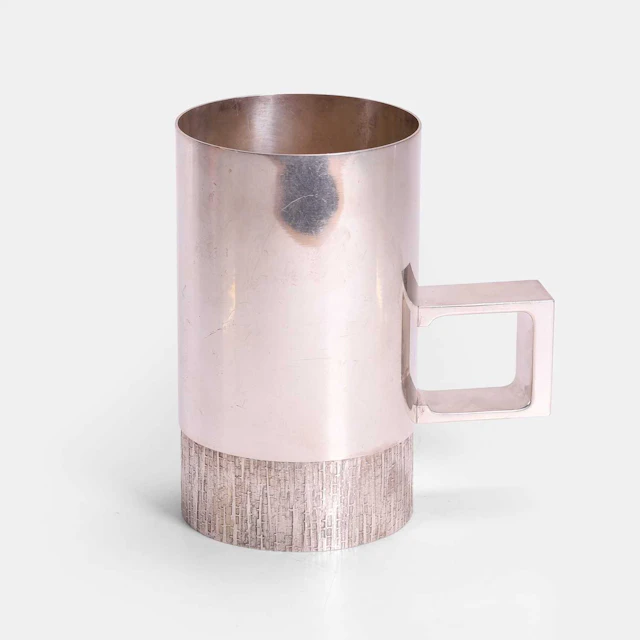 ▲ Christopher Nigel Lawrence (British, b.1936) a silver beer mug
