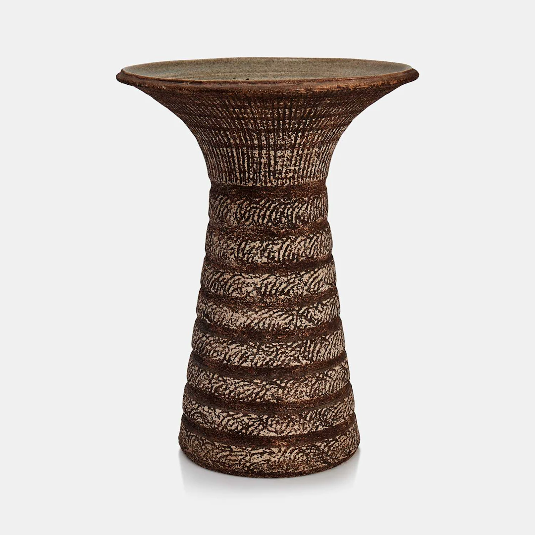 ▲ Waistel Cooper (British, 1921-2003) a vase