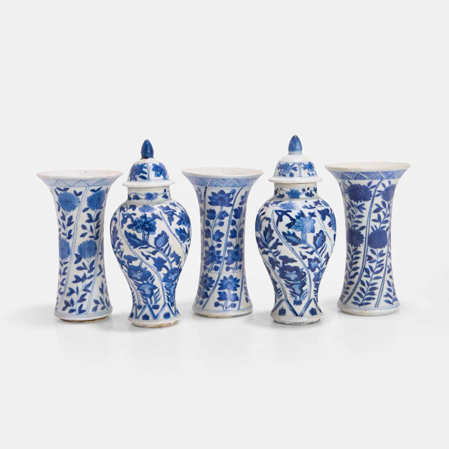 A collection of five Chinese blue and white altar vases Kangxi (1662-1722)