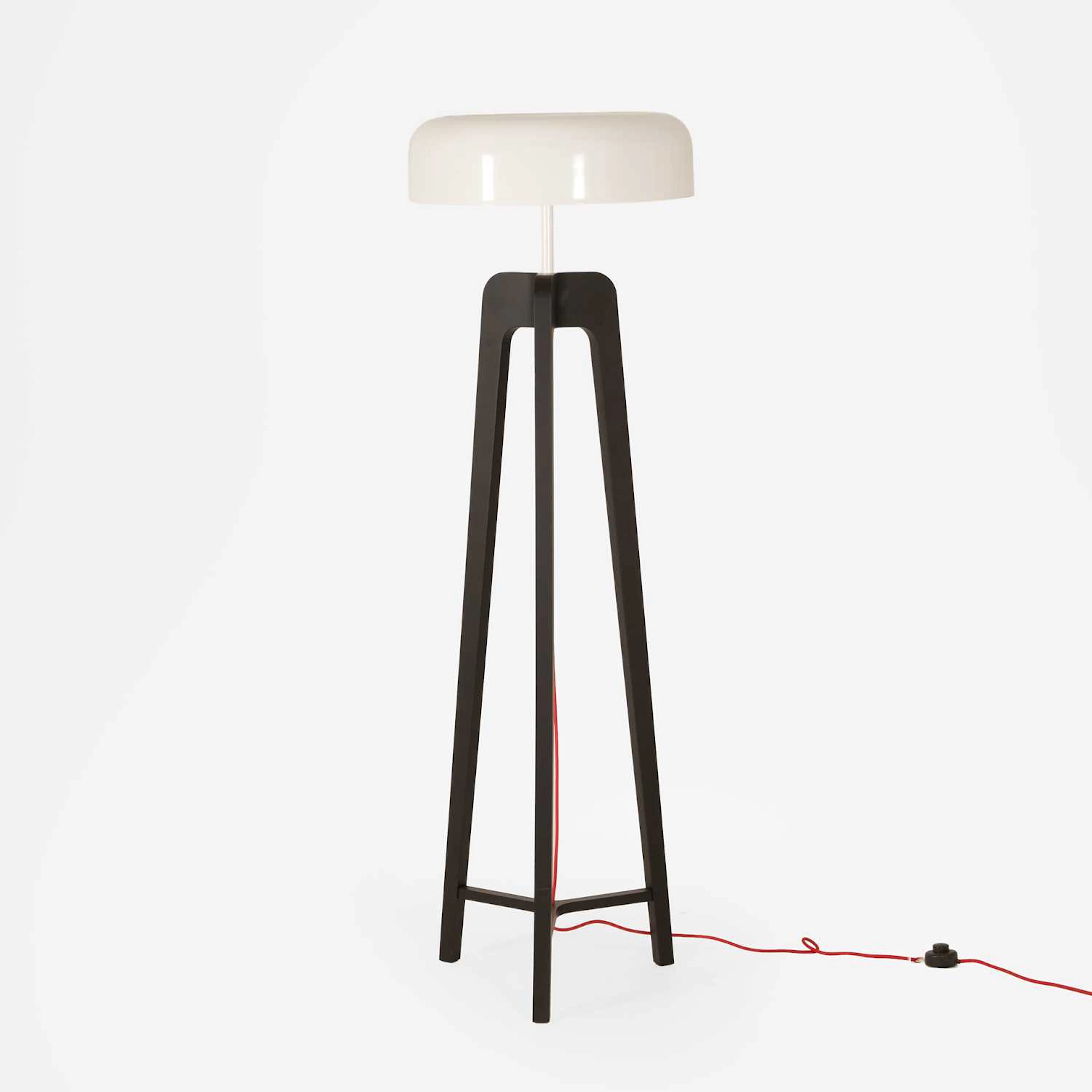 Sovrappensiero for Porada a 'Pileo' floor lamp