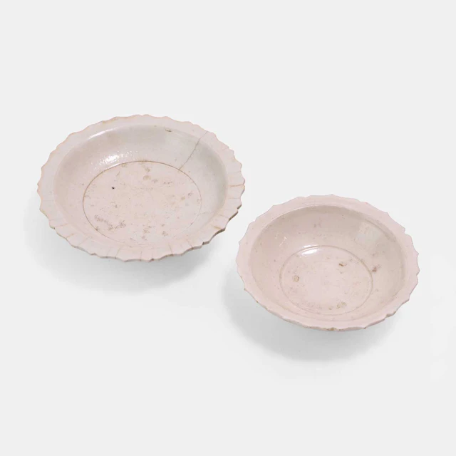 Two Chinese white-glazed dishes Ming dynasty (1368-1644)