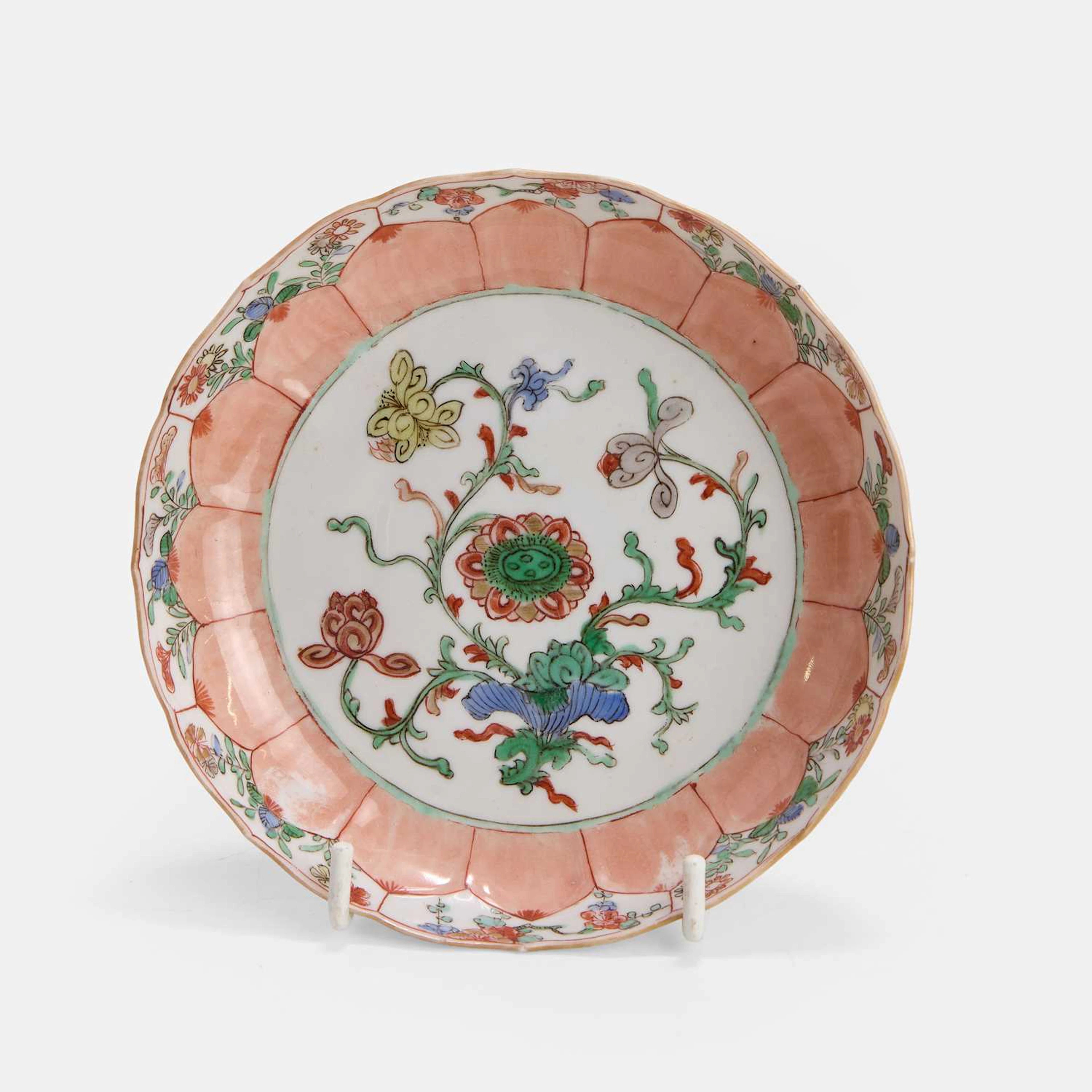 A Chinese famille verte saucer Kangxi (1662-1722)