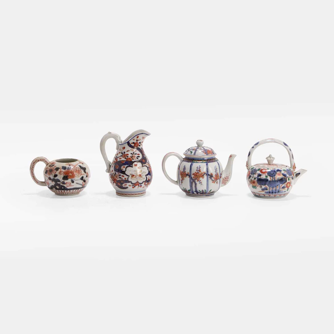 A collection of Japanese Imari wares 18th-19th century