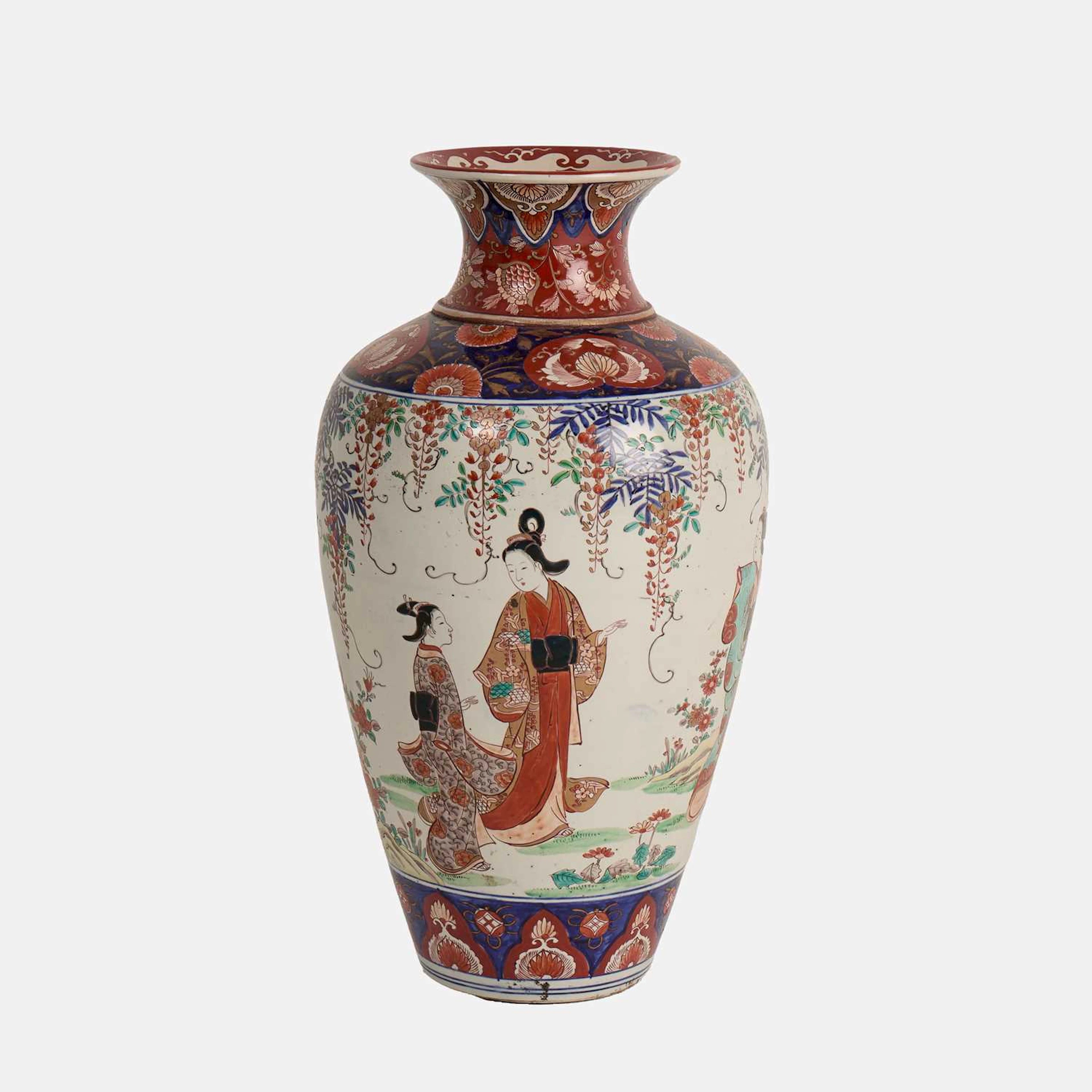 A large Japanese Imari vase Meiji period (1868-1912)