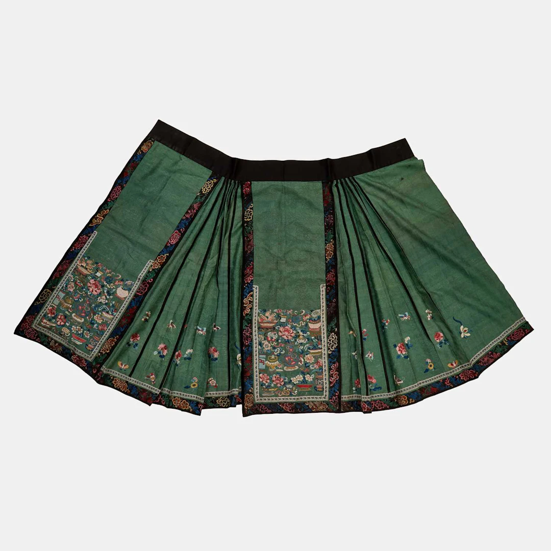 A Chinese embroidered skirt