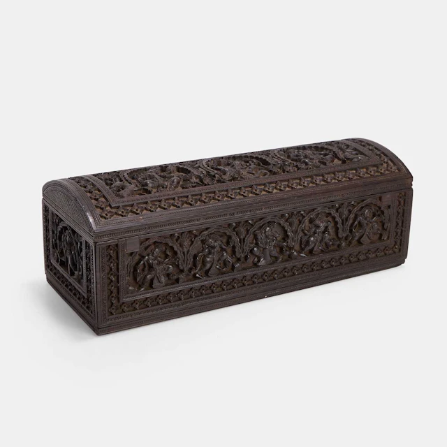 An Indian carved ebony casket 19th century, Southern India, Karnataka, Mysore