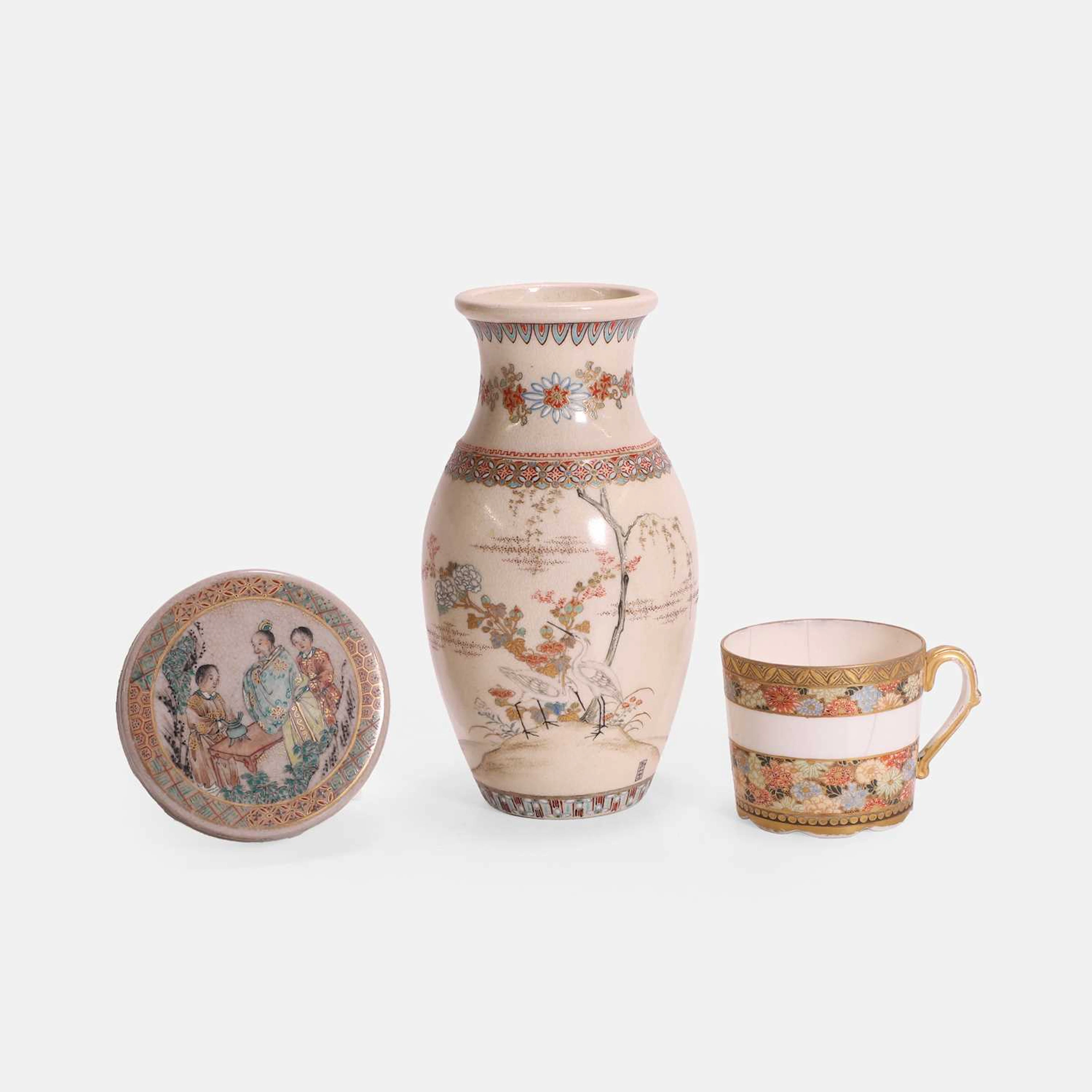 A collection of Japanese ceramics 19th-20th century
