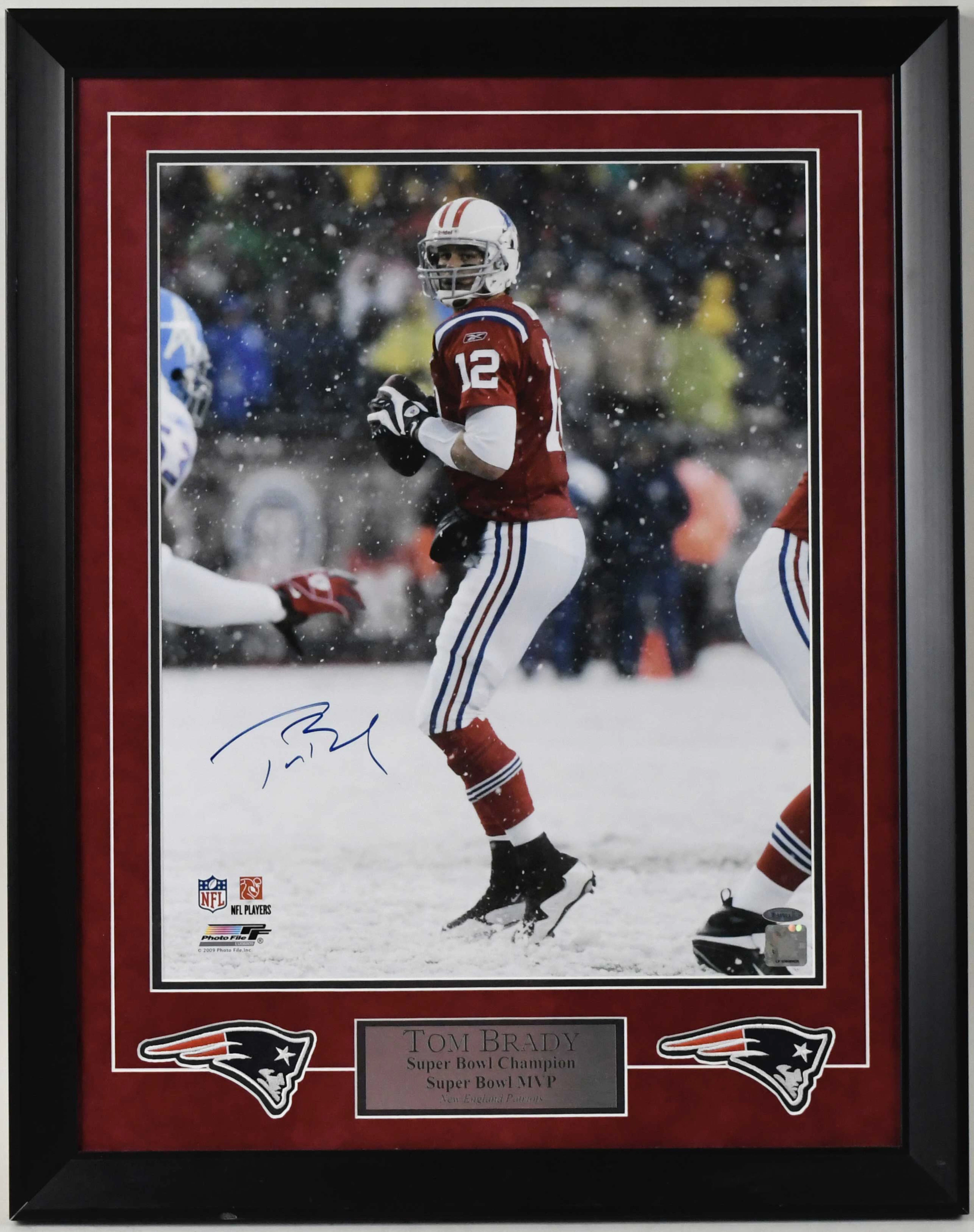 "Tom Brady autographed oversize framed photograph - JSA & Tri-Star (NM)