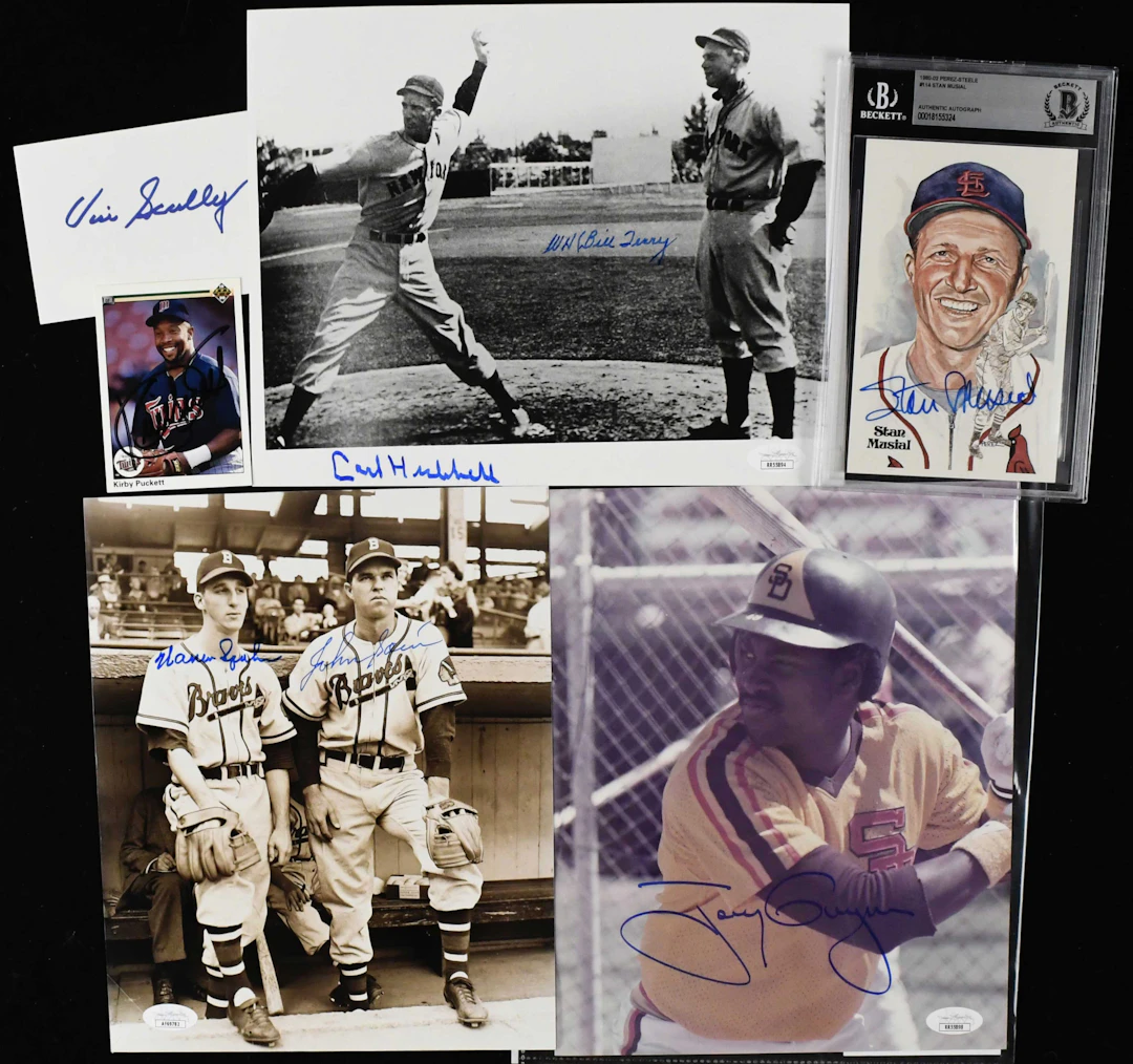 "Nice lot of baseball stars and HOFers autographs - JSA & Beckett (NM-NM/MT)