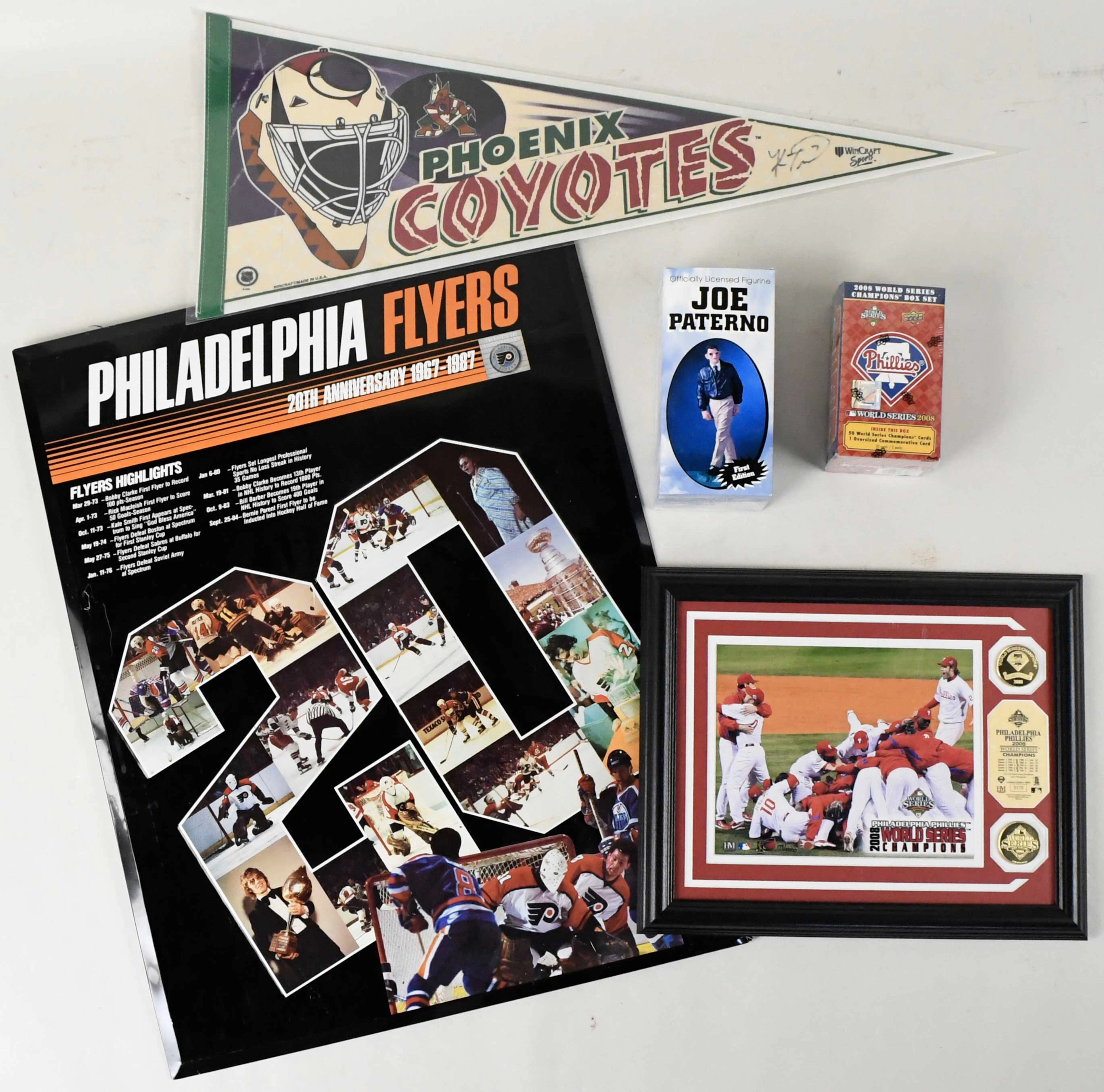 "Large lot of assorted sports memorabilia and display pieces (VG-NM/MT)