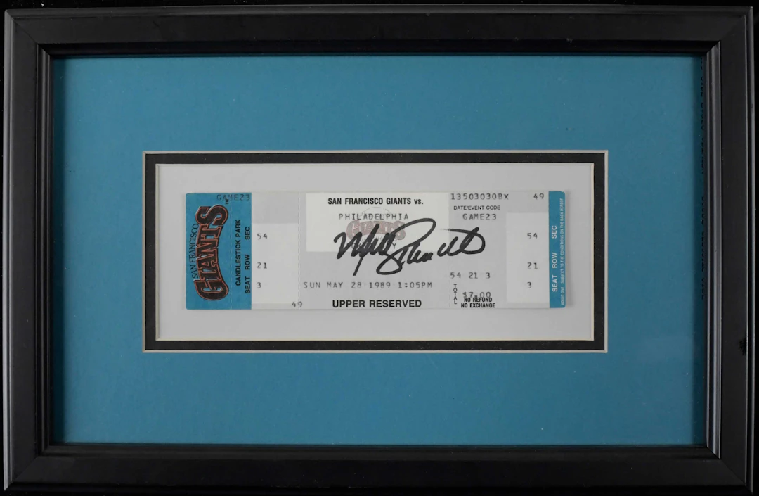 "Mike Schmidt signed 1989 final game full ticket (NM framed)