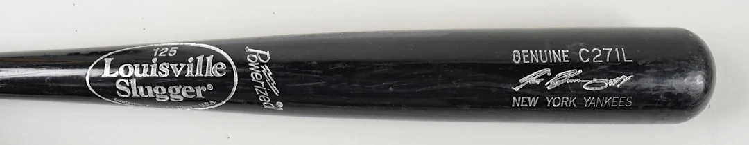 "2008 Ivan Rodriguez professional model baseball bat (EX/MT)