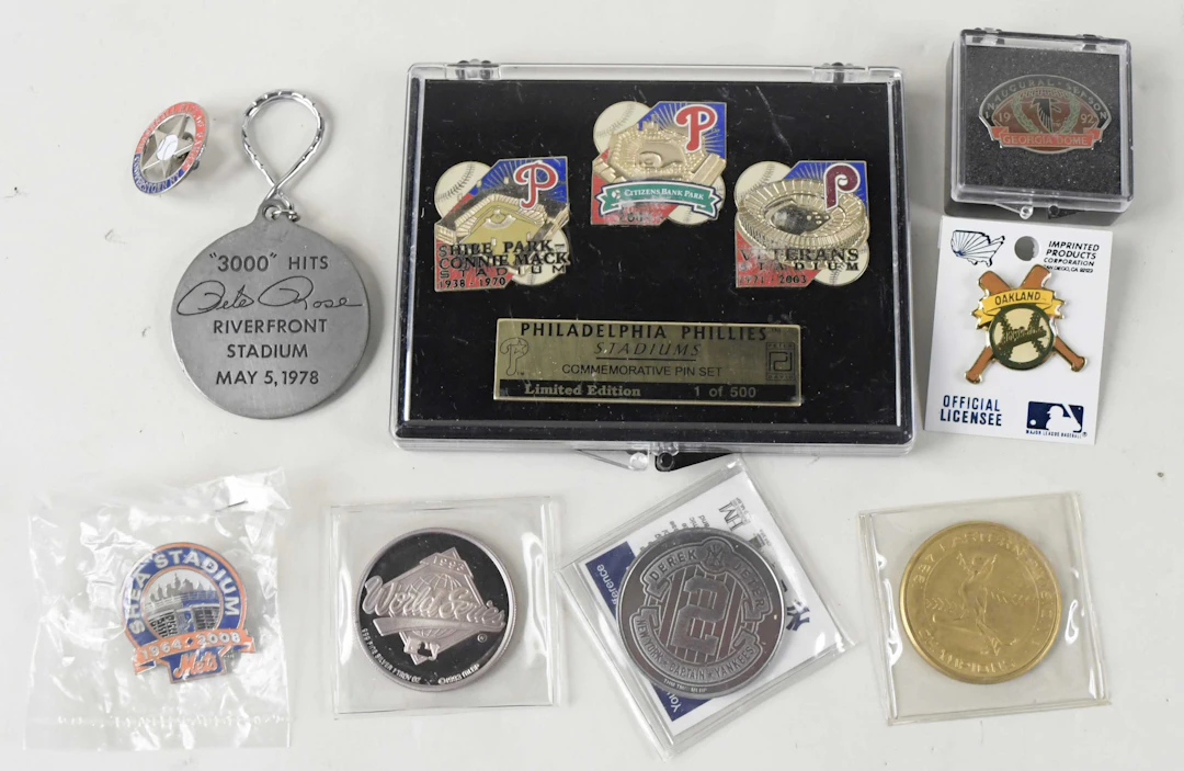 "Lot of (9) modern collectibles