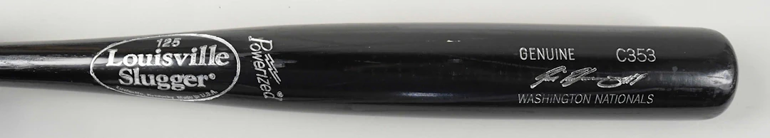 "2010 Ivan Rodriguez professional model baseball bat (EX/MT)