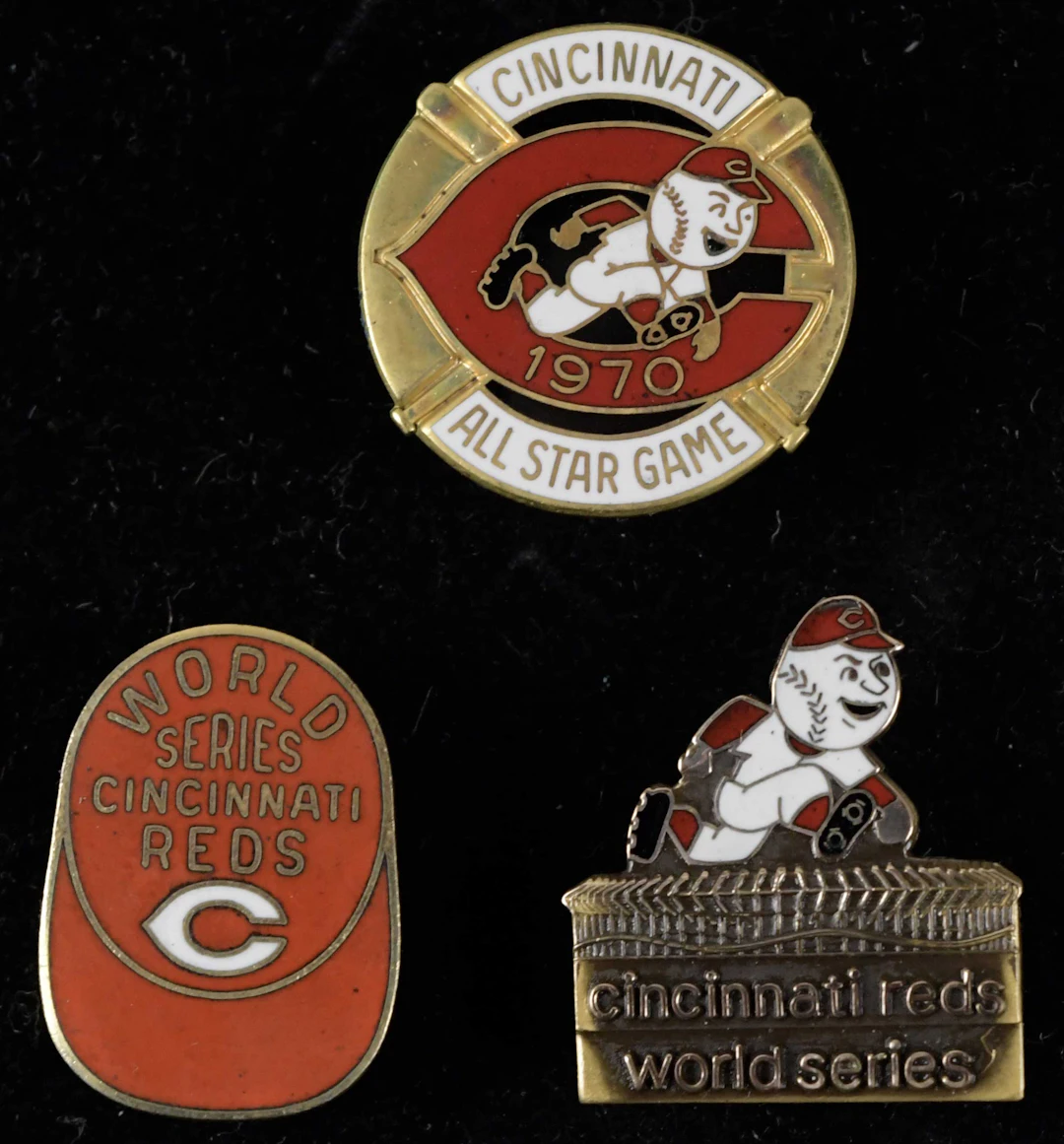 1970 All-Star Game press pin plus Cincinnati Reds 1970...