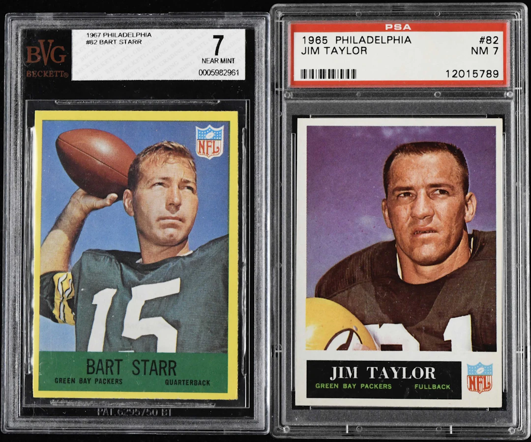 "Lot of (2) graded NFL HOFers