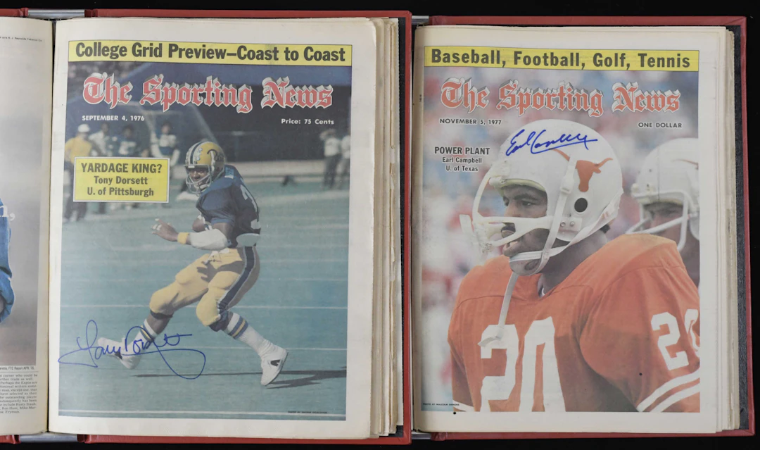 "Lot of (16) autographed 1970s Sporting News bound newspapers with Dorsett