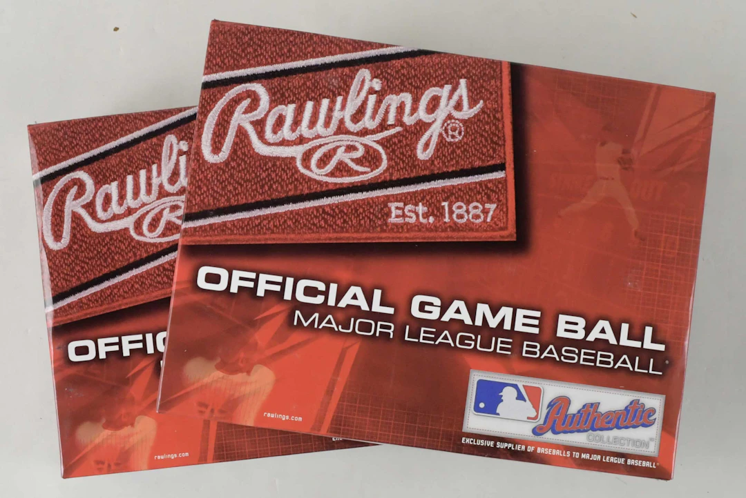 Lot of (24) Rawlings B.Selig Official Major League...
