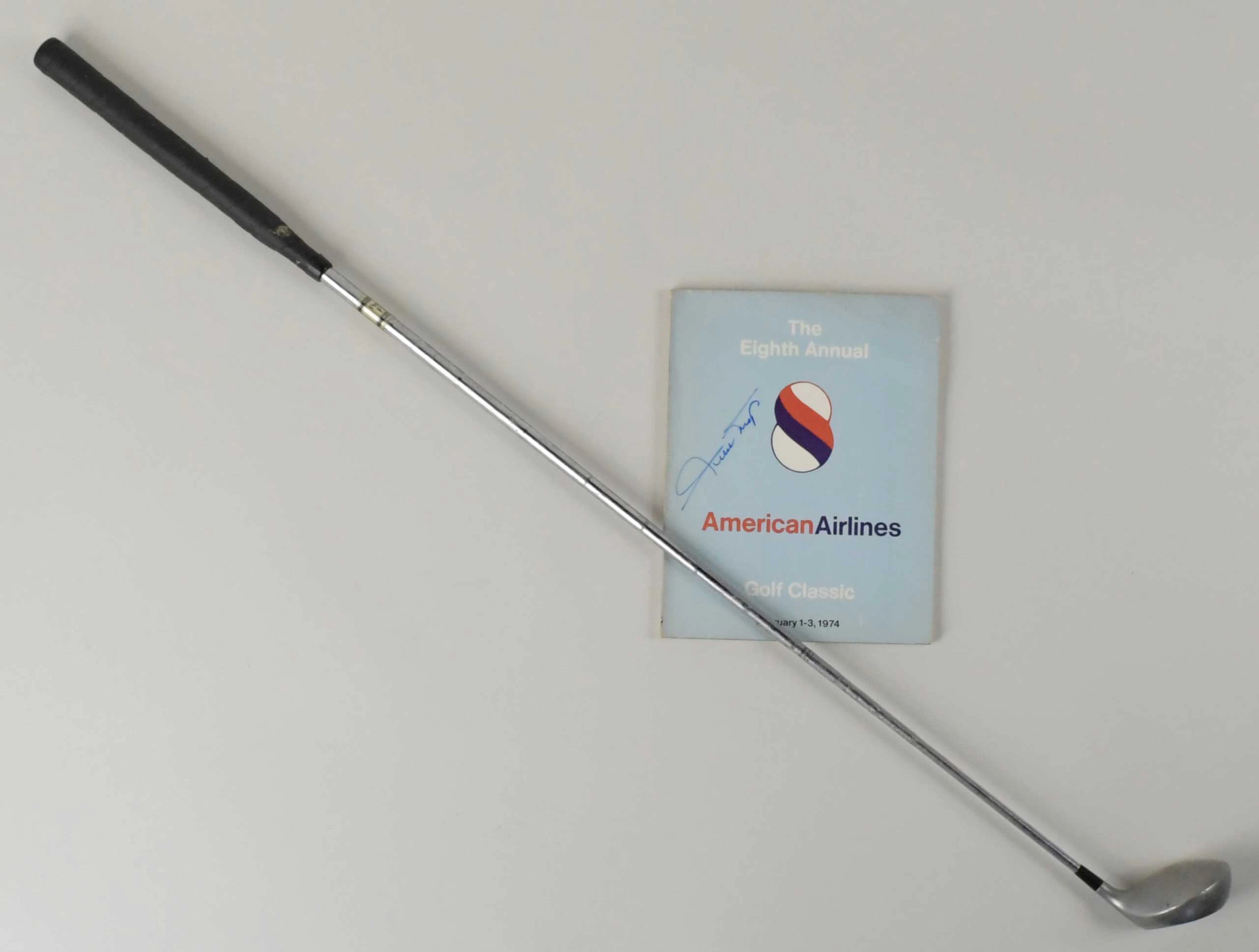 Willie Mays' personal (1) wood with autographed 1974...