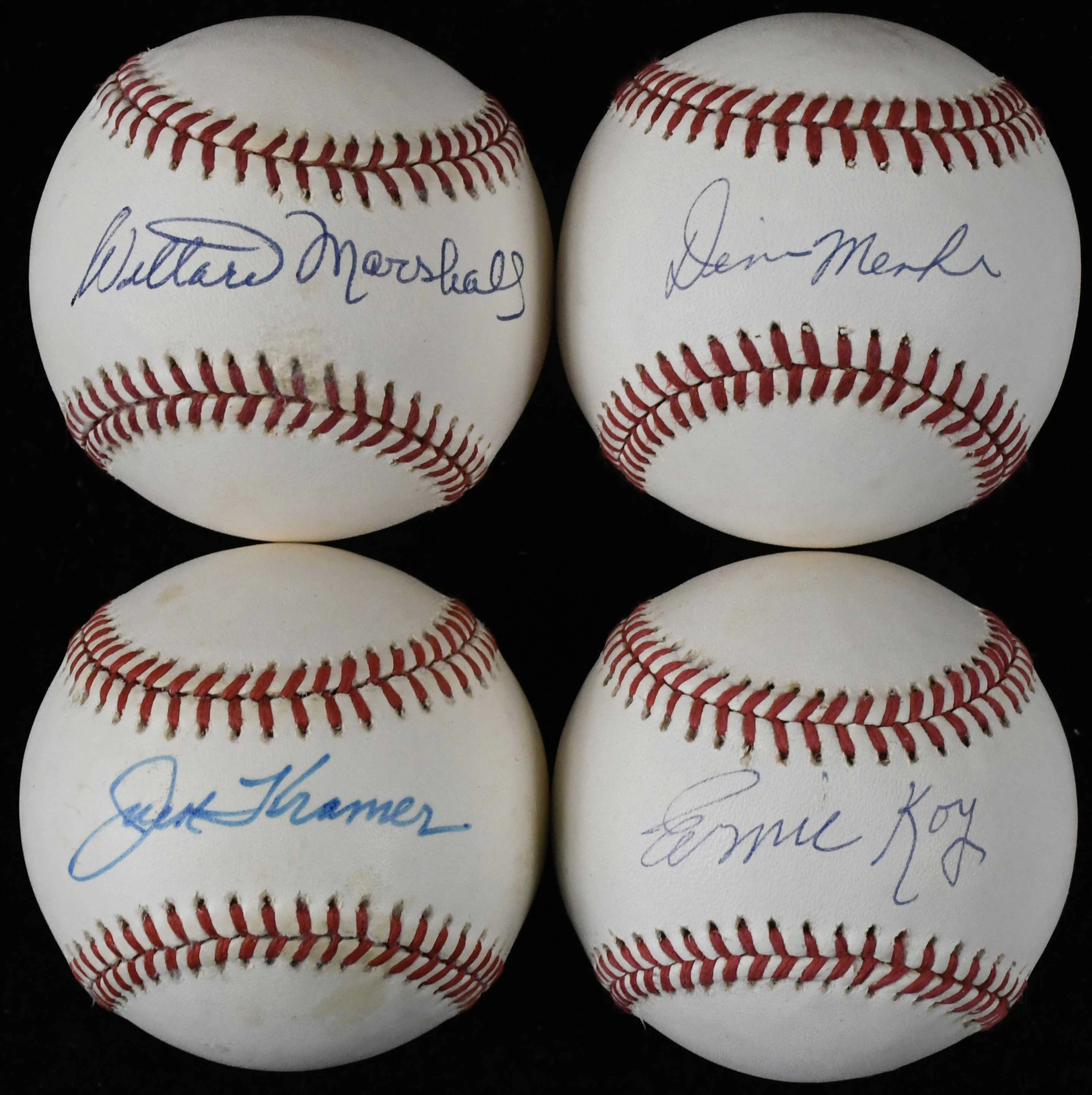 "Lot of (12) signed baseballs (VG-NM/MT)