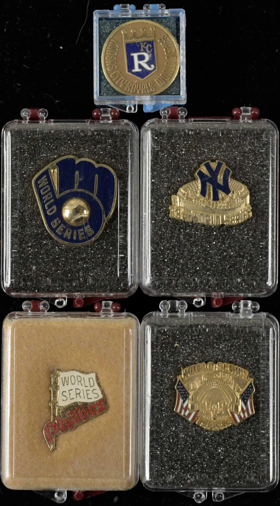 "Lot of (6) World Series press pins from 1980-1982 (EX/MT-NM/MT)