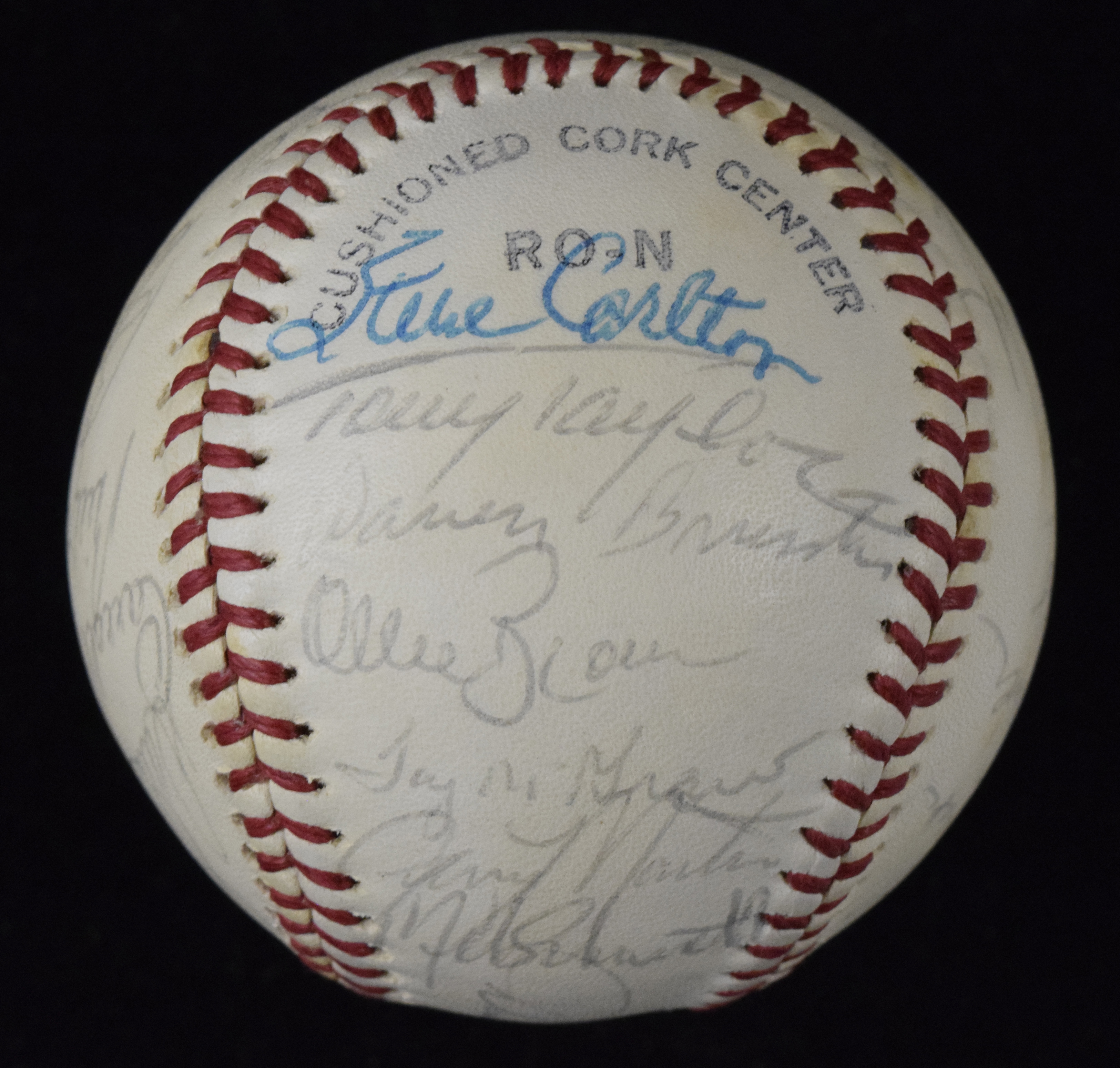 1977 Philadelphia Phillies team signed baseball (EX)