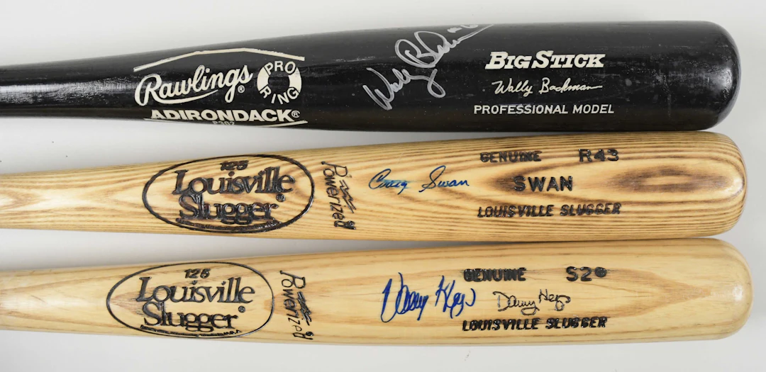 "Lot of (6) New York Mets signed professional model baseball bats (VG-NM)