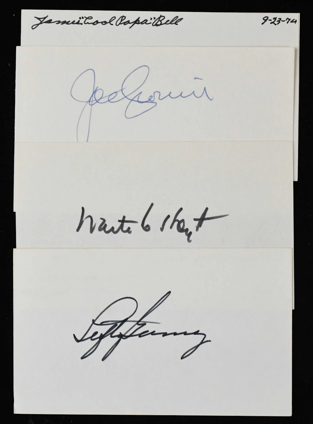 "Lot of (20) Baseball Hall of Famer autographed index...