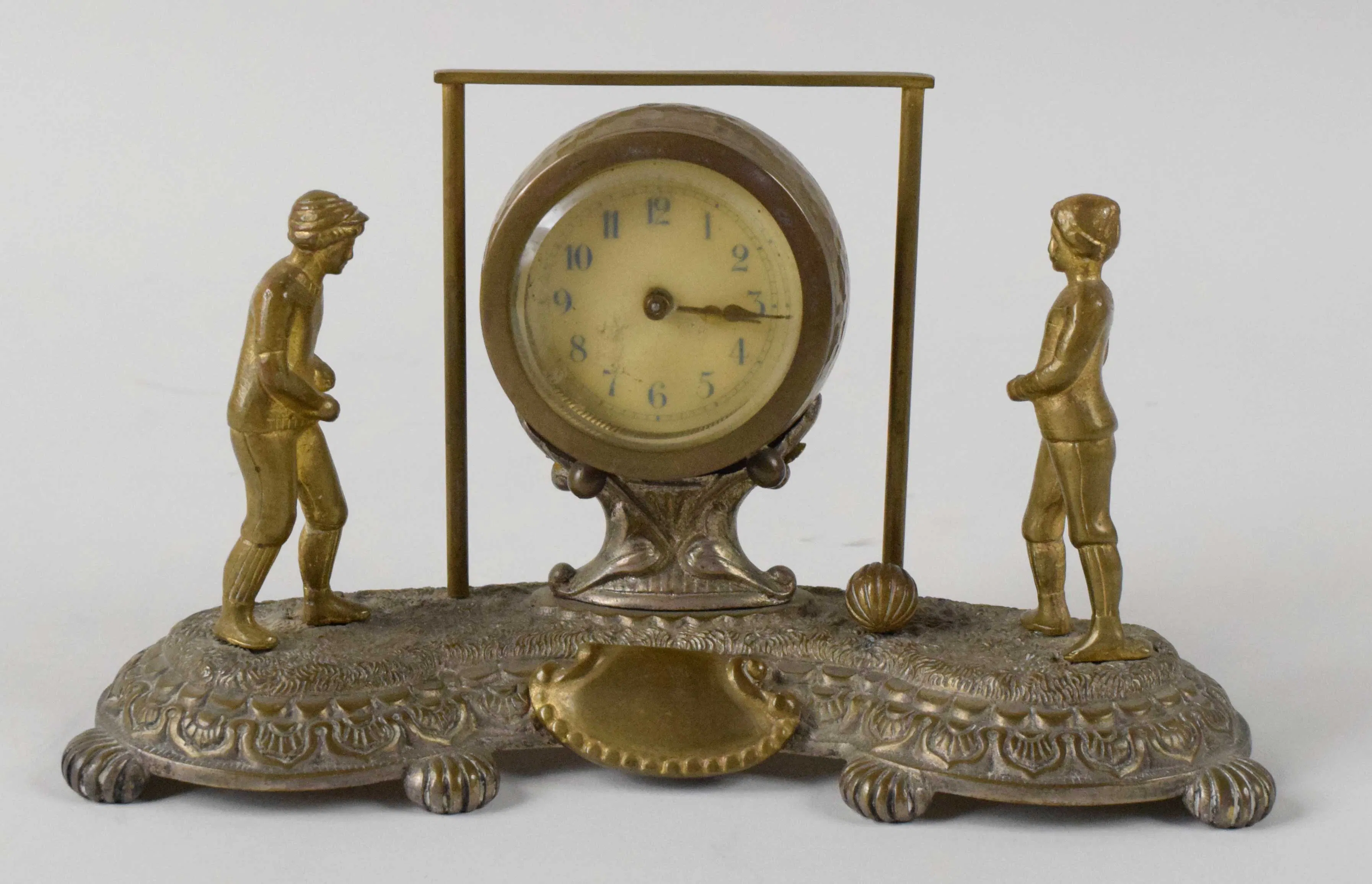 Insane Clock Rugby Rugby figural desk clock c.1900s | Barnebys