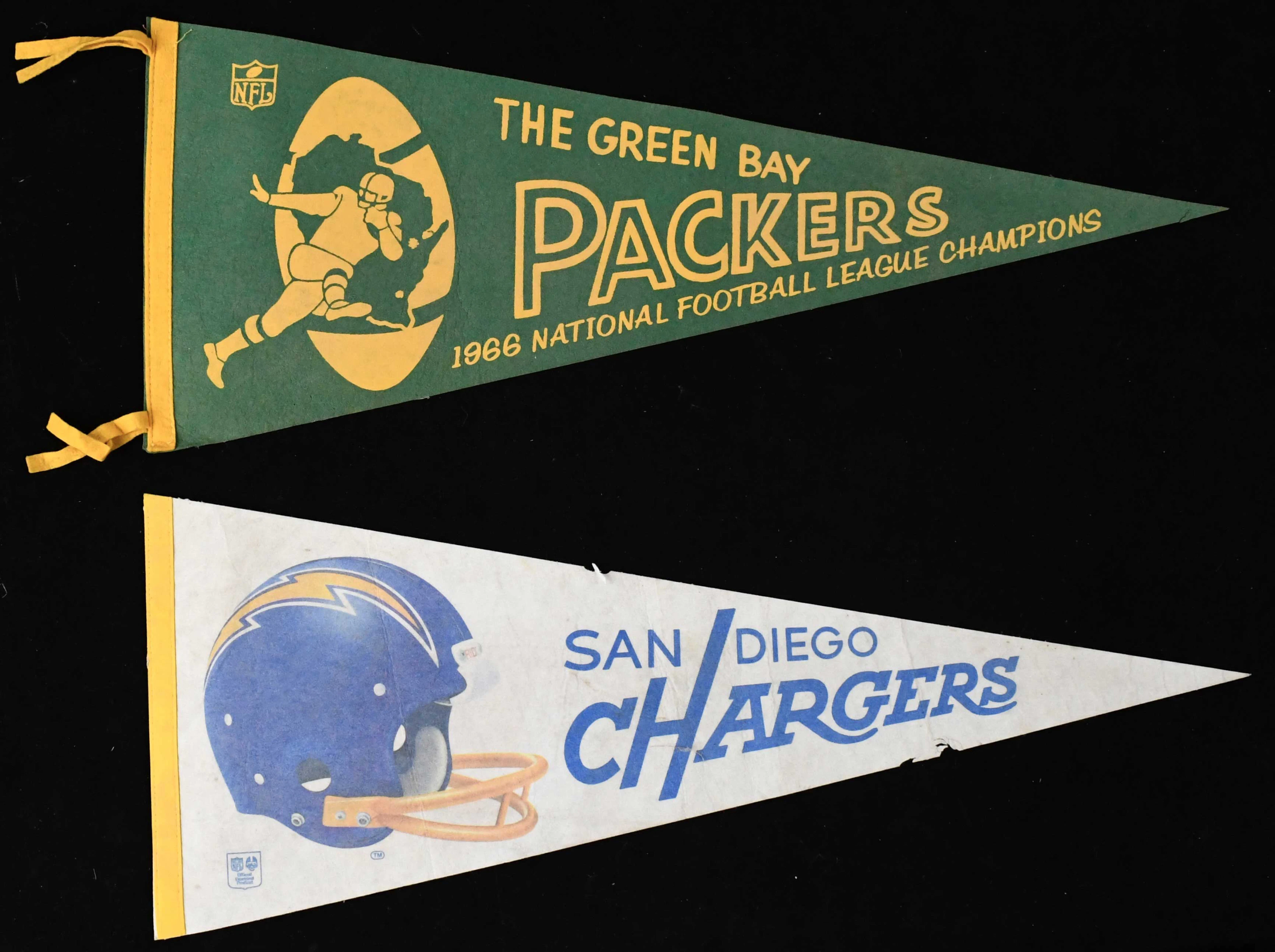 "1966 Green Bay Packers pennant plus vintage San Diego Chargers pennant (VG-NM)