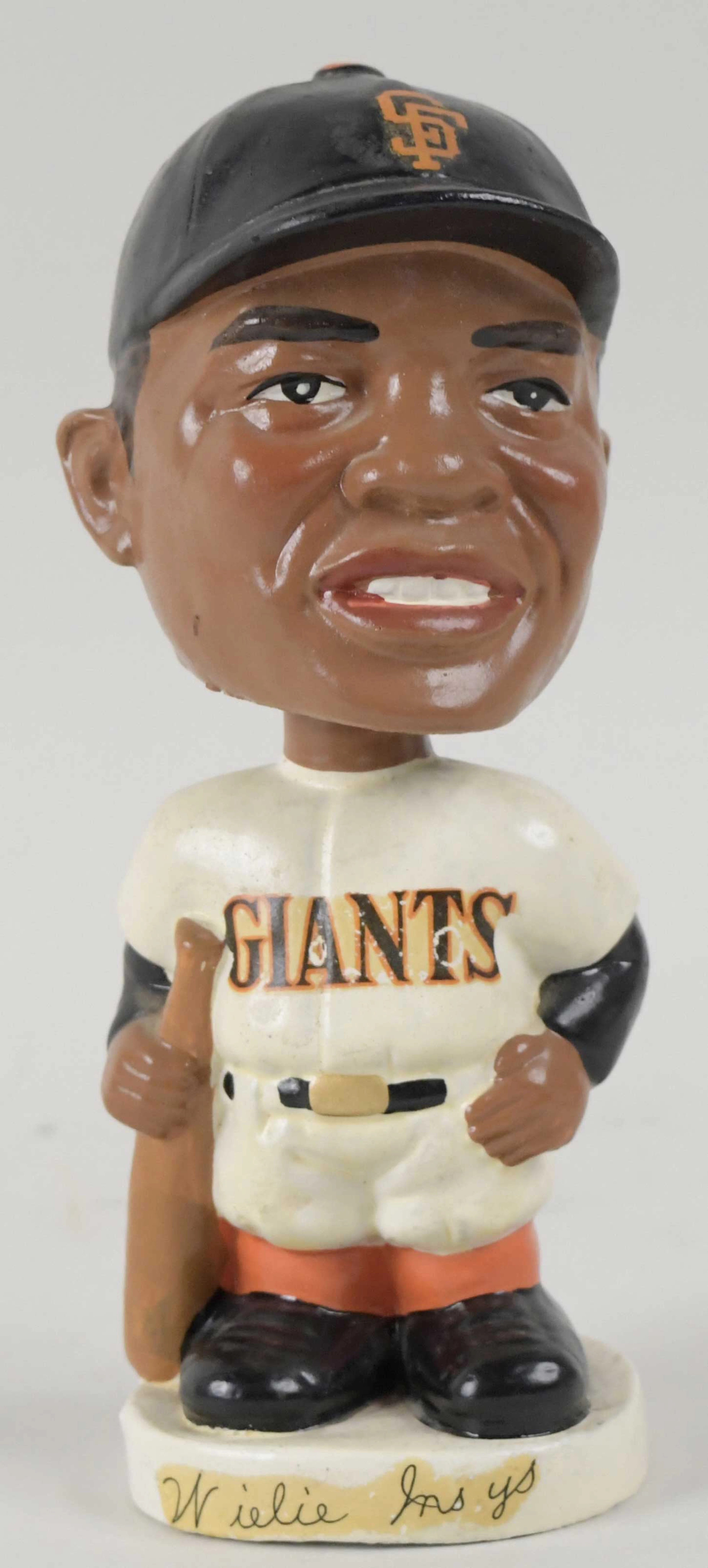 "1962 Willie Mays white base nodder (EX/MT see description)