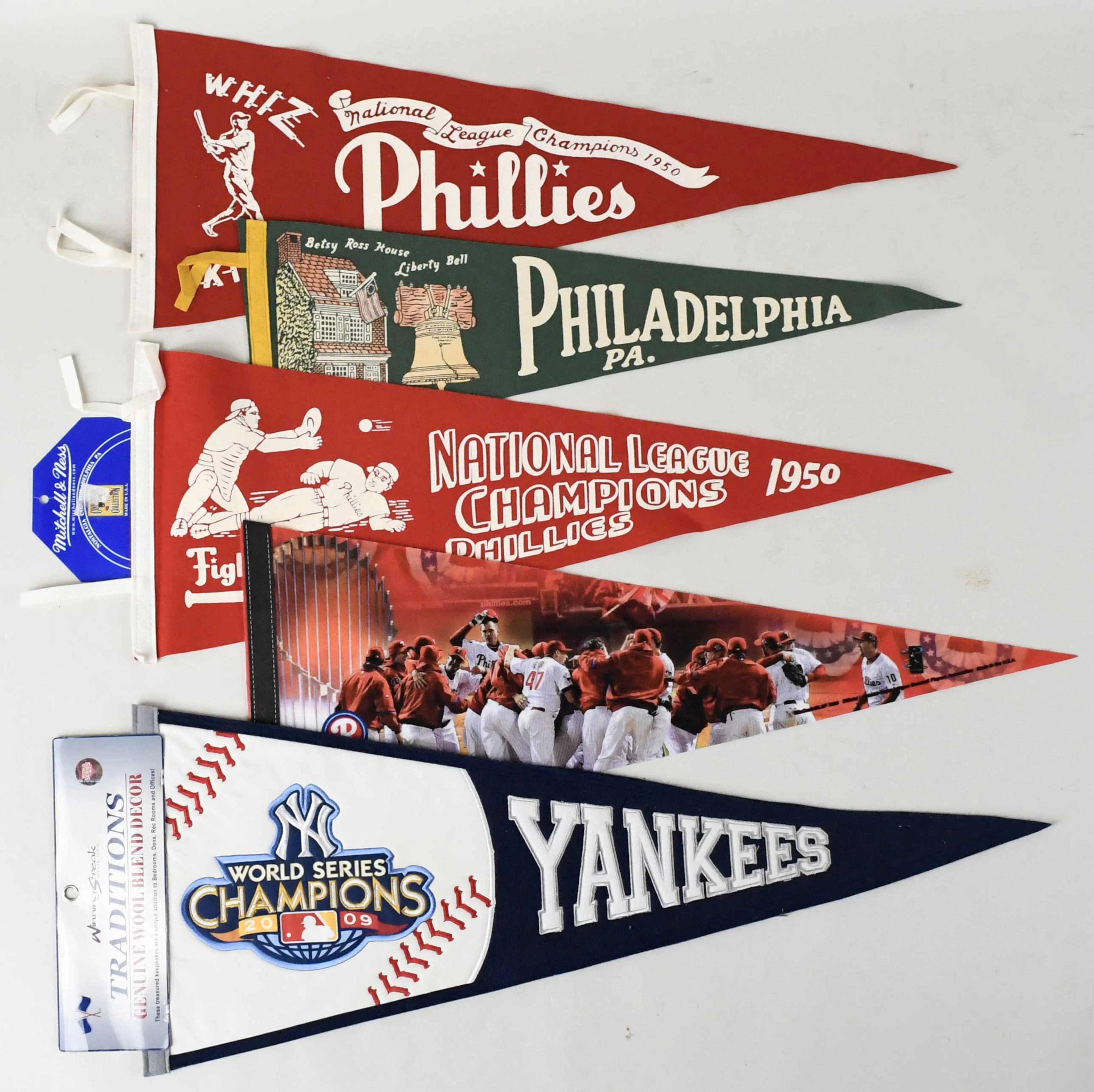 "Mult-sport lot of (41) mostly modern sports team pennants