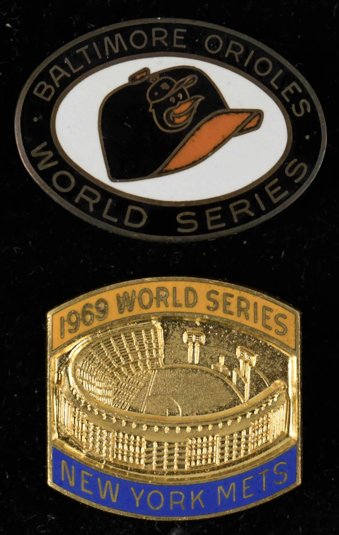 Baltimore Orioles and New York Mets 1969 World Series press pins (EX/MT-NM/MT)