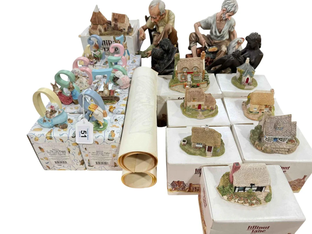 Collection ten Beatrix Potter number figurines, Lilliput Lane cottages