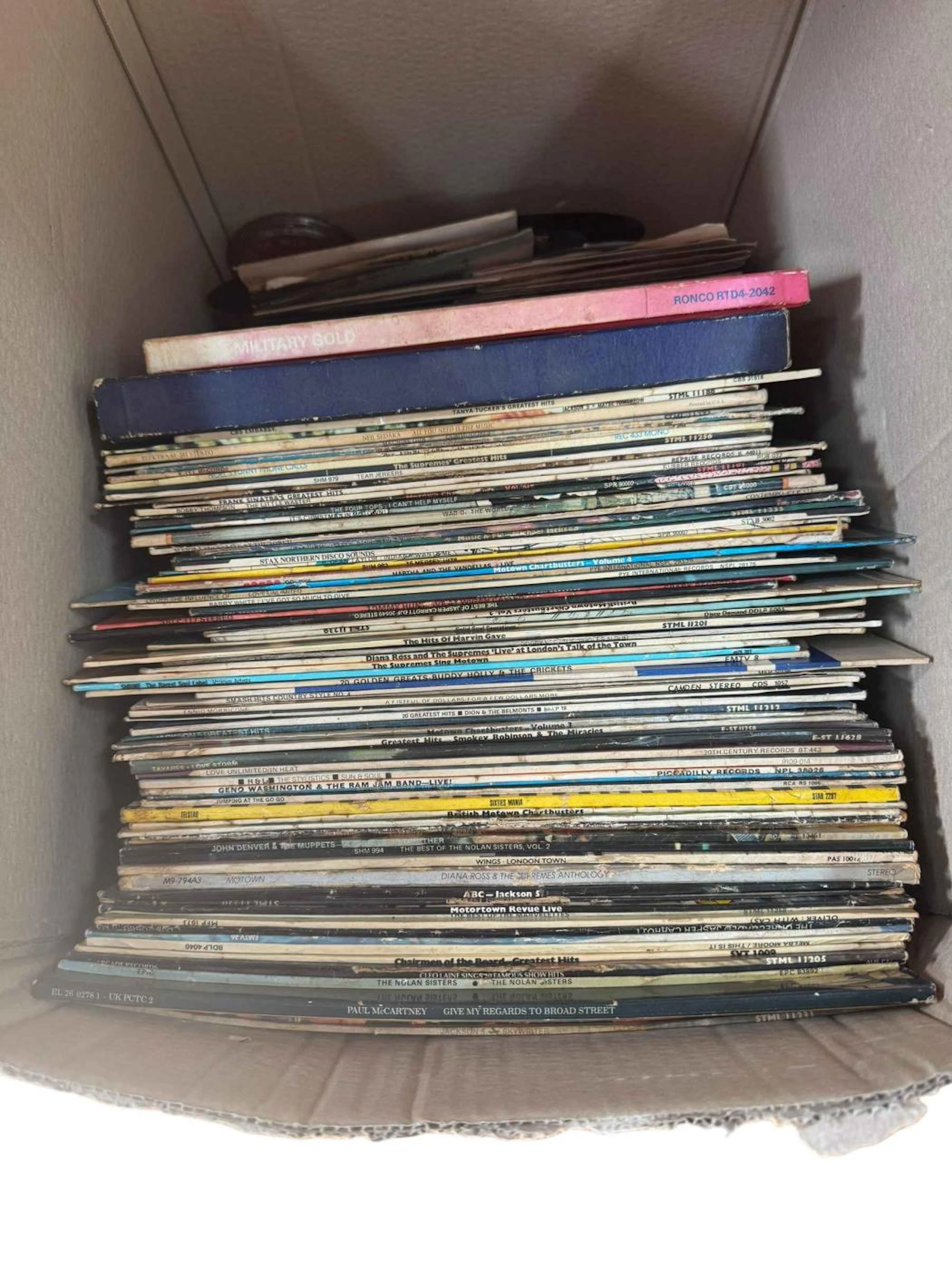 Box of LP and single records including Jackson 5, Bee Gees, Paul McCartney
