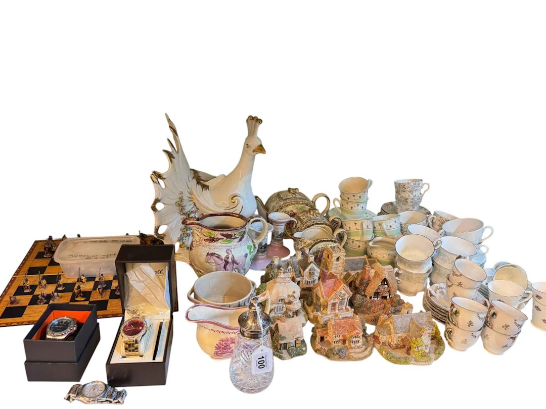Victorian lustre jugs, Lilliput Lane cottages, tea and coffee ware