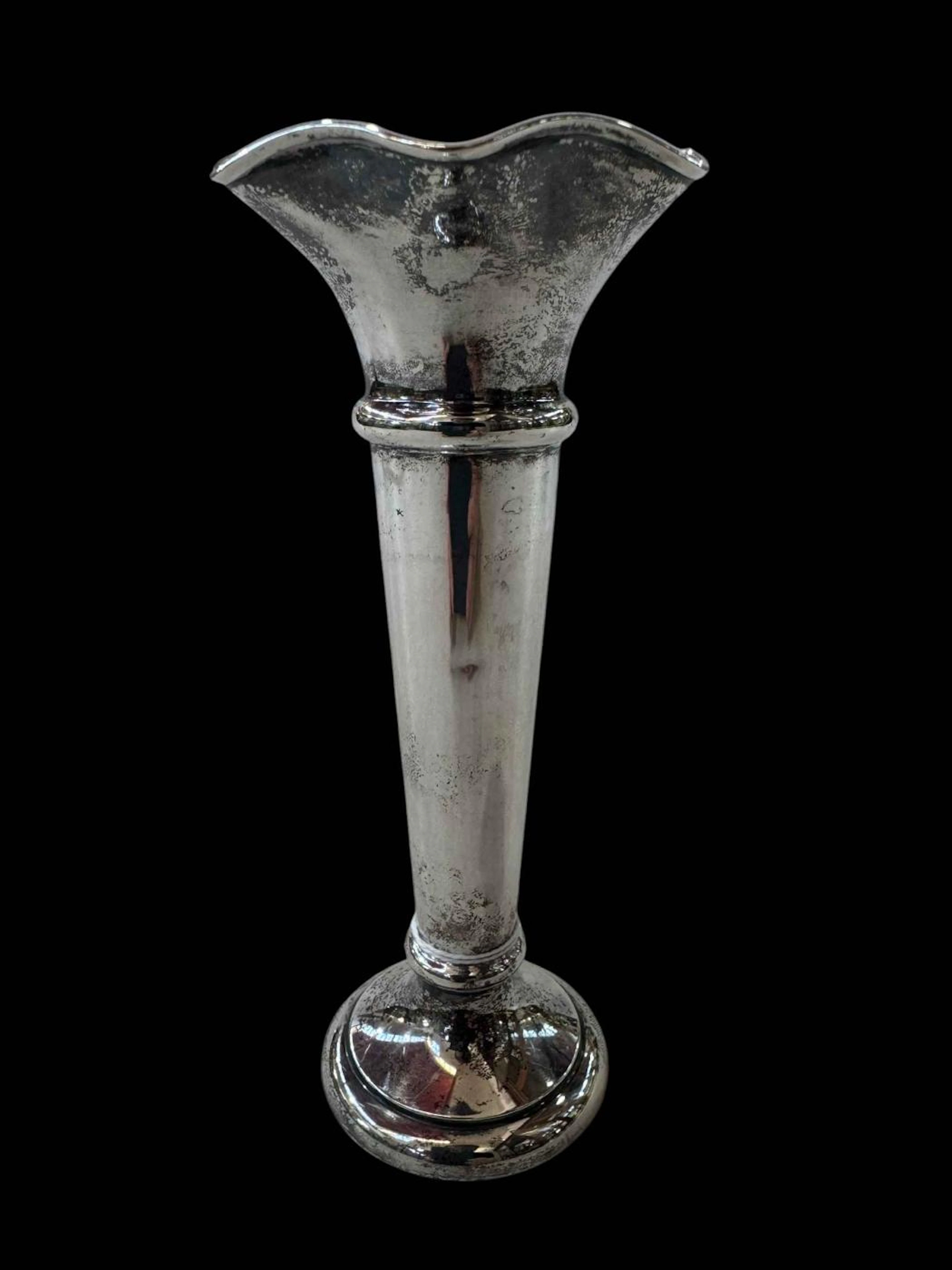 Silver flower spill vase, Sheffield 1949, 17cm, loaded.