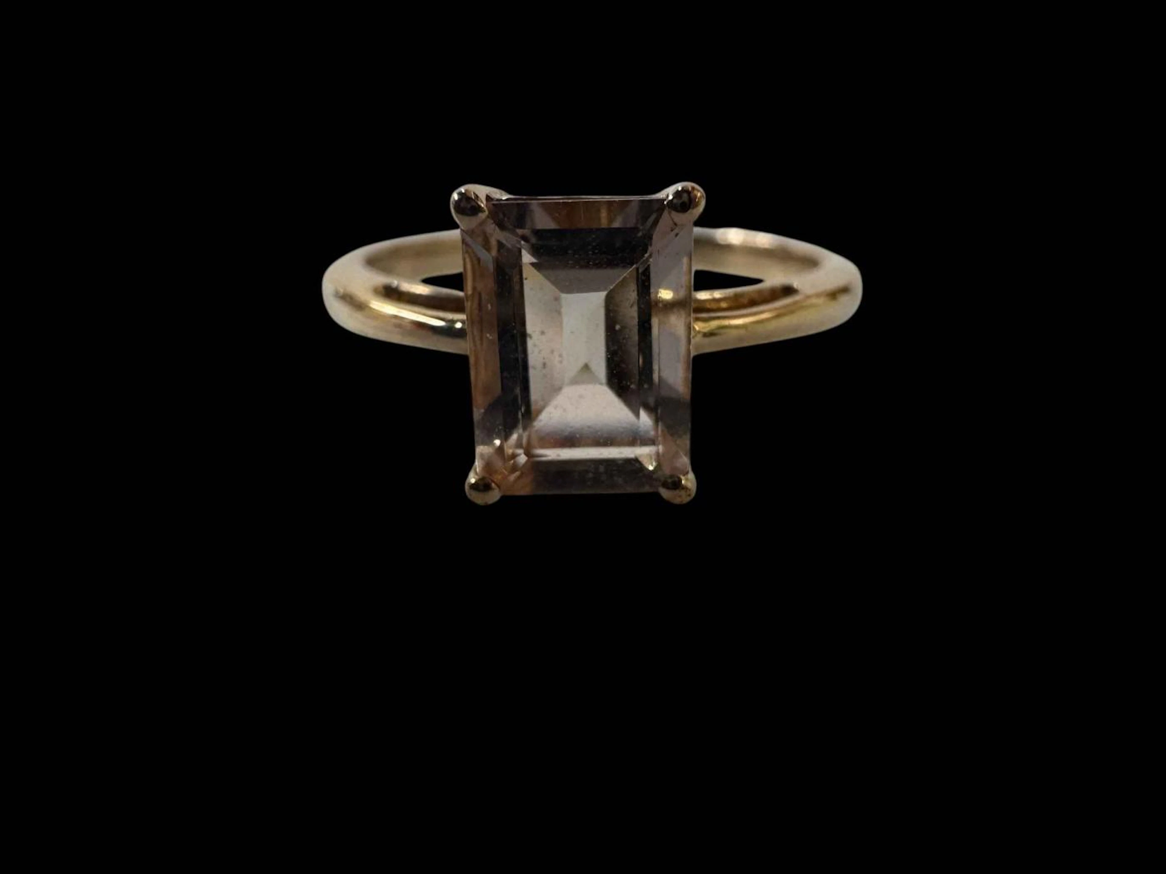 Emerald cut morganite 9 carat gold ring, size O/P.