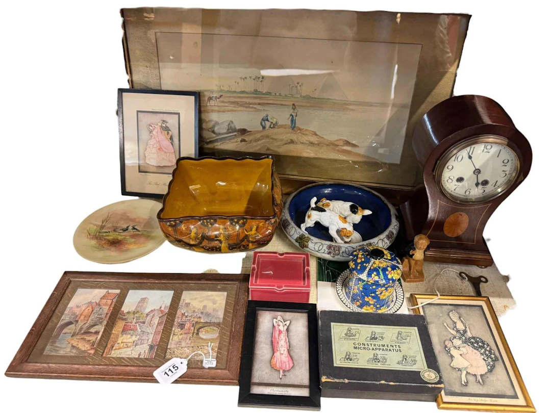 Edwardian balloon mantel clock, two Doulton bowls, two Doulton dogs