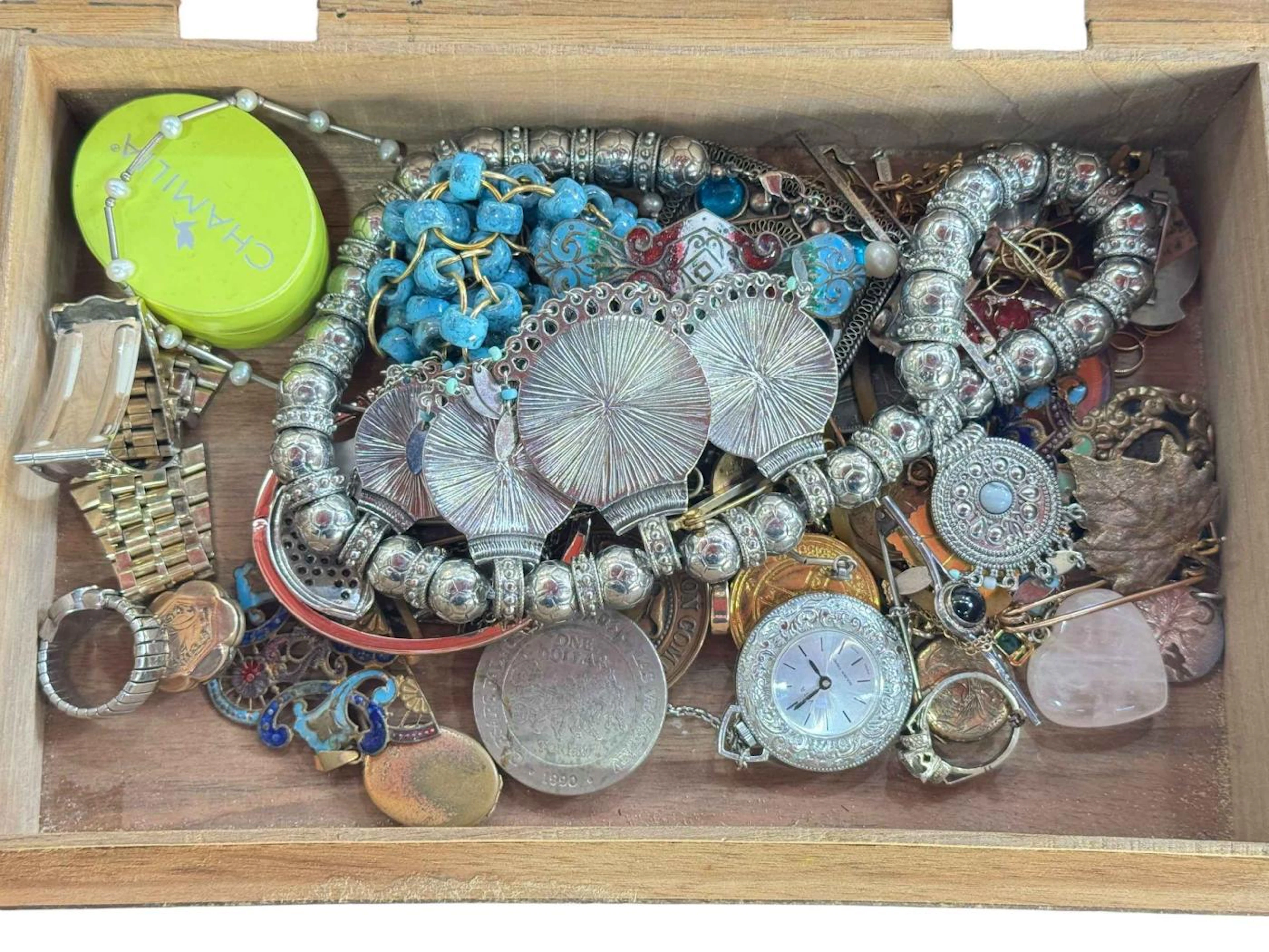 Inlaid box with jewellery.